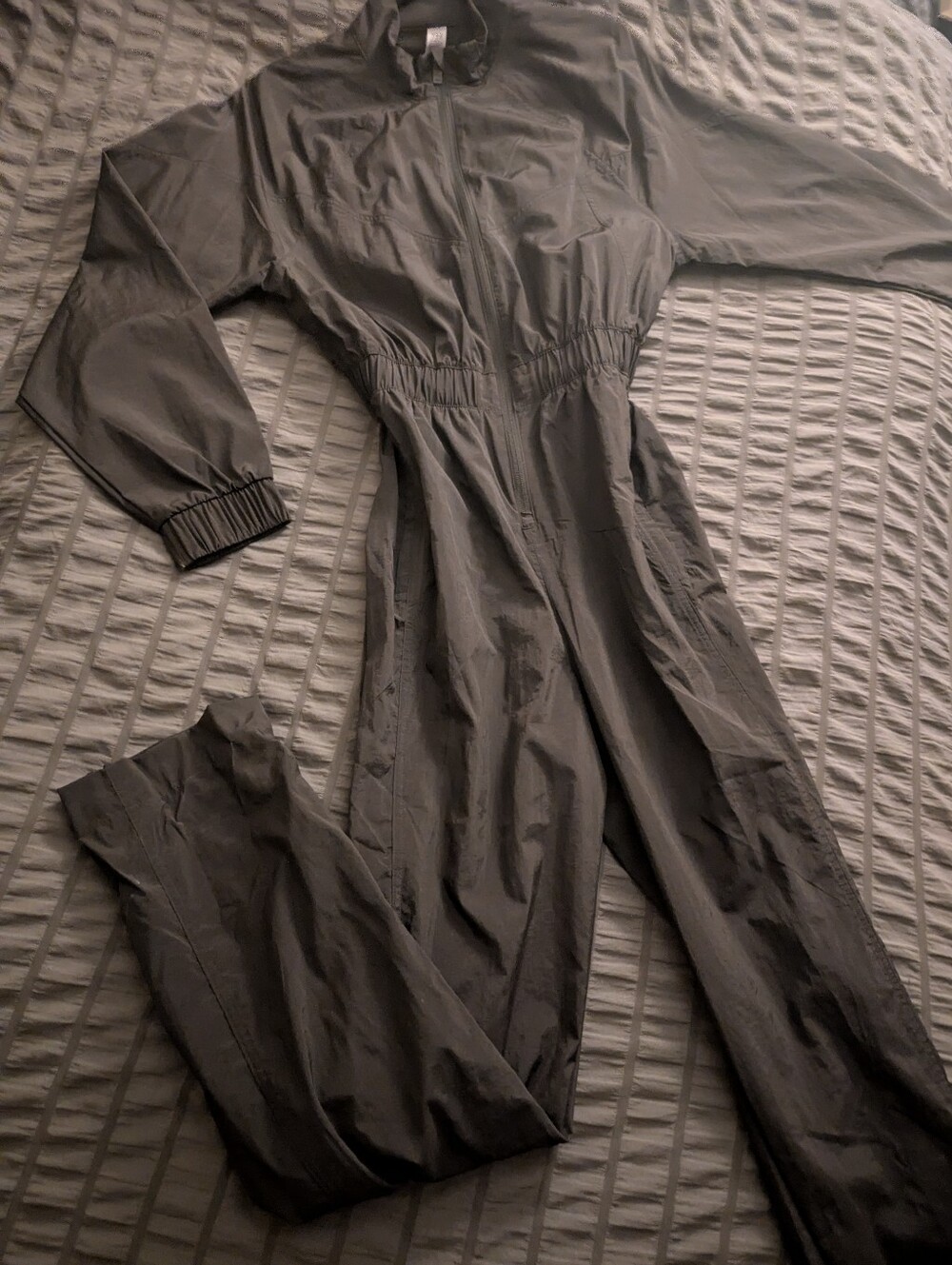 VSXVictoria's secrert M Women’s Black Utility Jumpsuit -Lightweight Long Sleeve